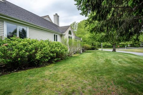1 Woods Edge Lane Mashpee MA 02649