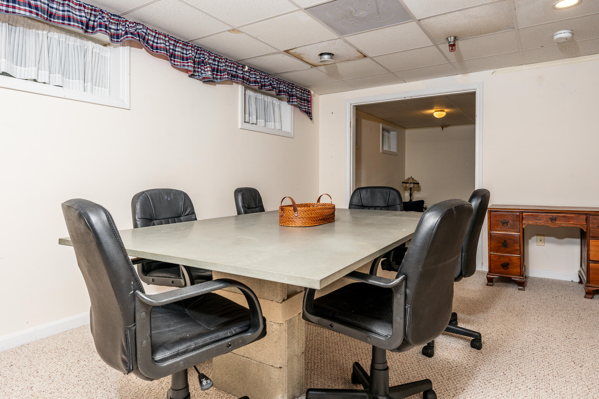 1 Woods Edge Lane Mashpee MA 02649