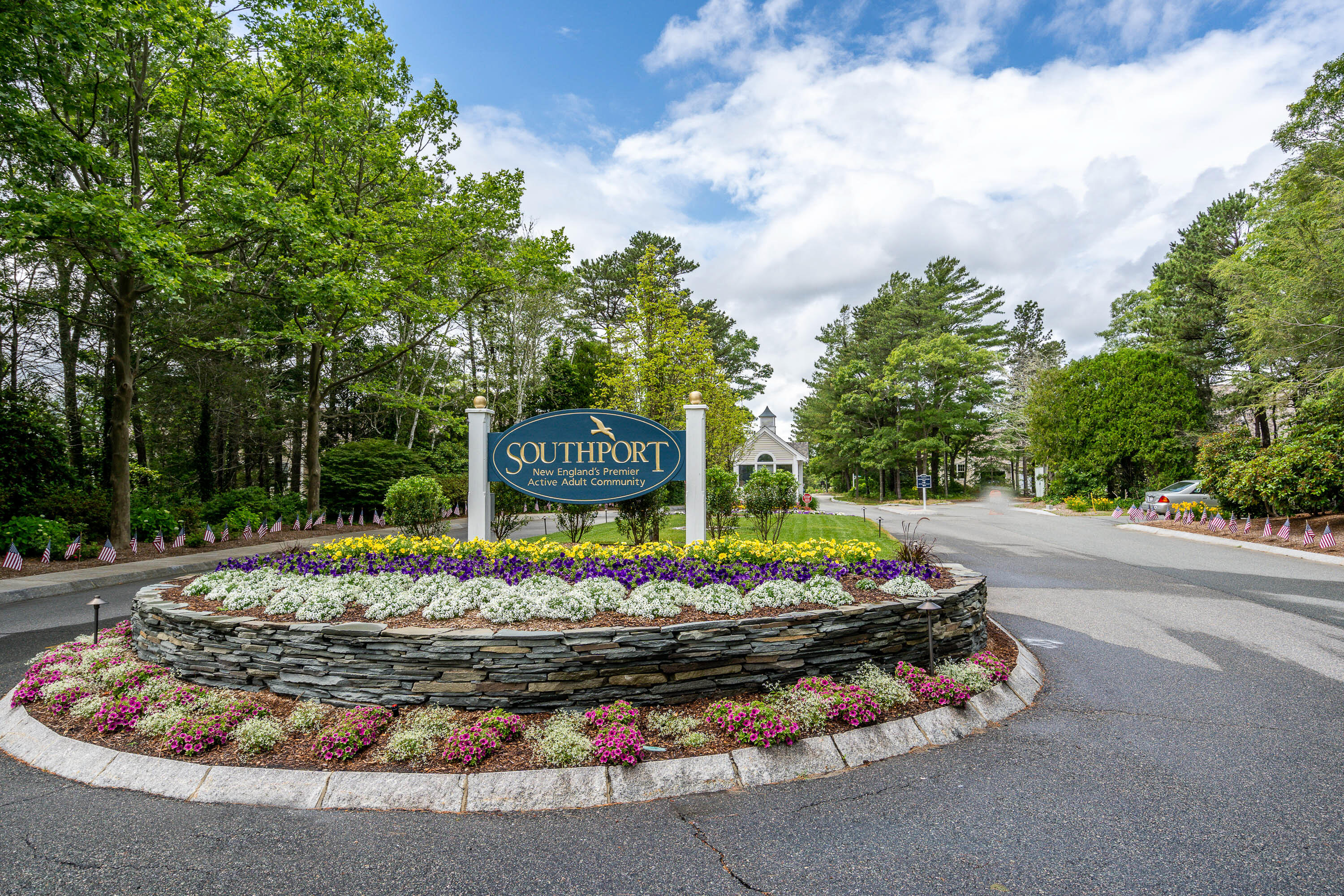 1 Woods Edge Lane Mashpee MA 02649