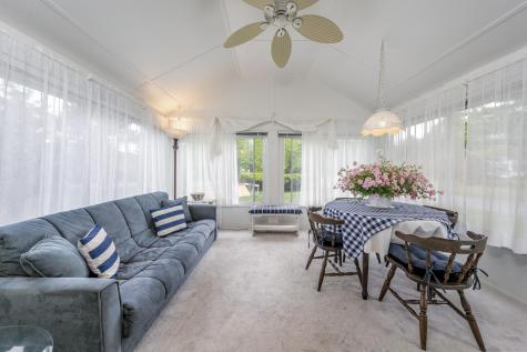 1 Woods Edge Lane Mashpee MA 02649