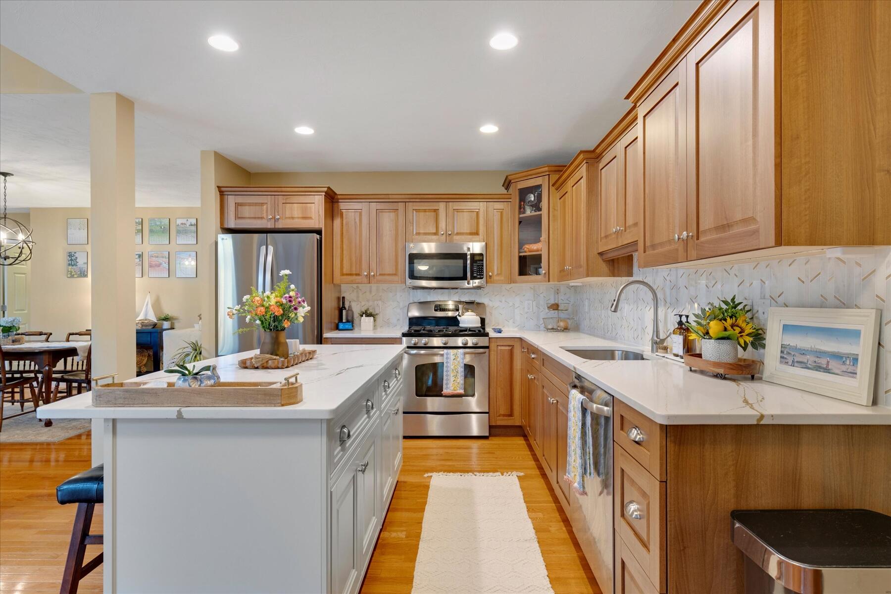 6 Amberwood Court Bourne MA 02532