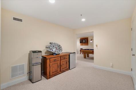 6 Amberwood Court Bourne MA 02532