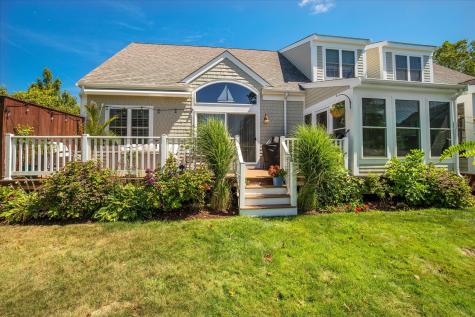 6 Amberwood Court Bourne MA 02532