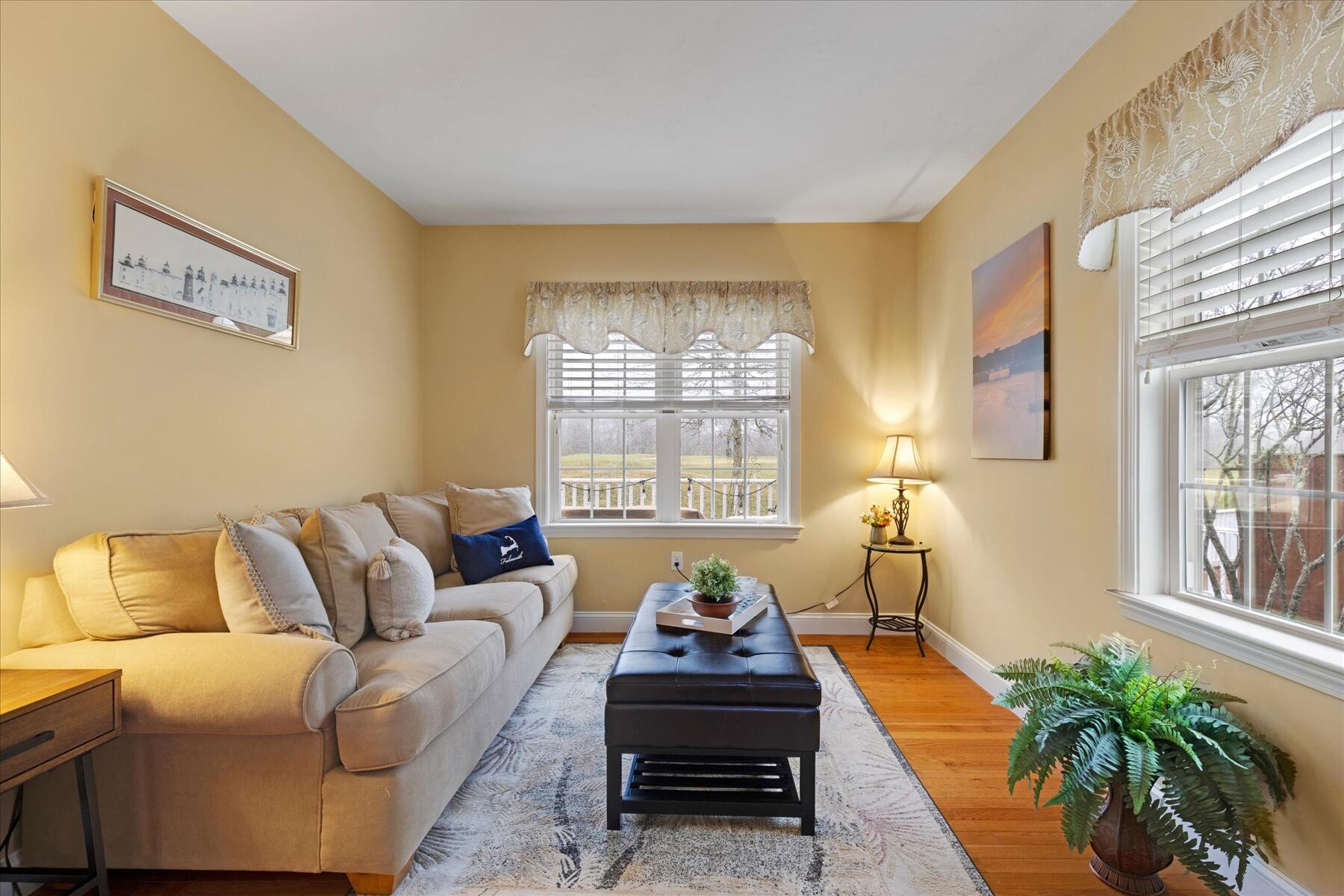 6 Amberwood Court Bourne MA 02532