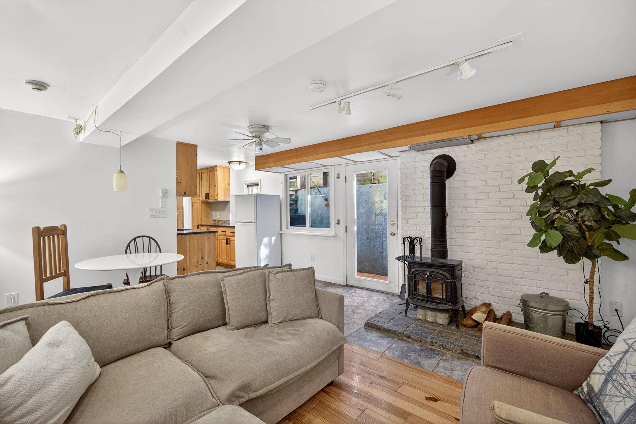 233 Bradford Street Provincetown MA 02657