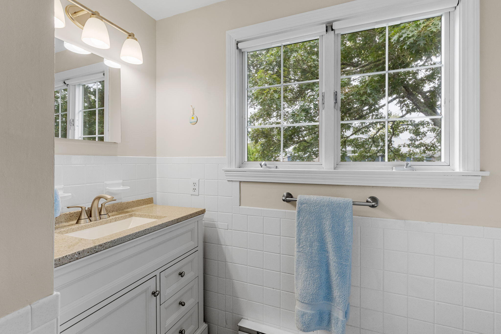 15 Pleasant Street Harwich MA 02646