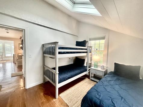 25 Milestone Way Mashpee MA 02649