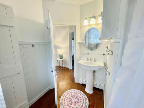 25 Milestone Way Mashpee MA 02649