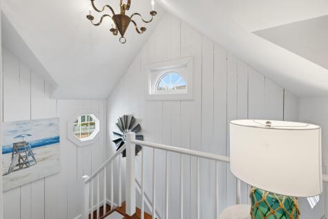 25 Milestone Way Mashpee MA 02649