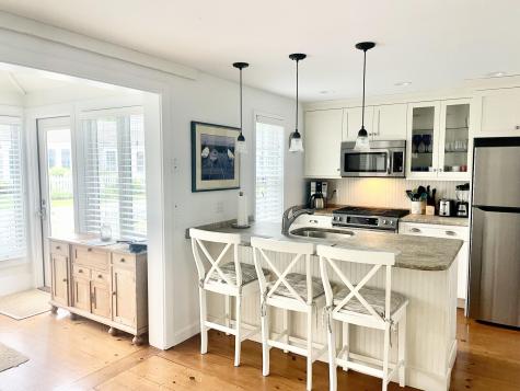 25 Milestone Way Mashpee MA 02649