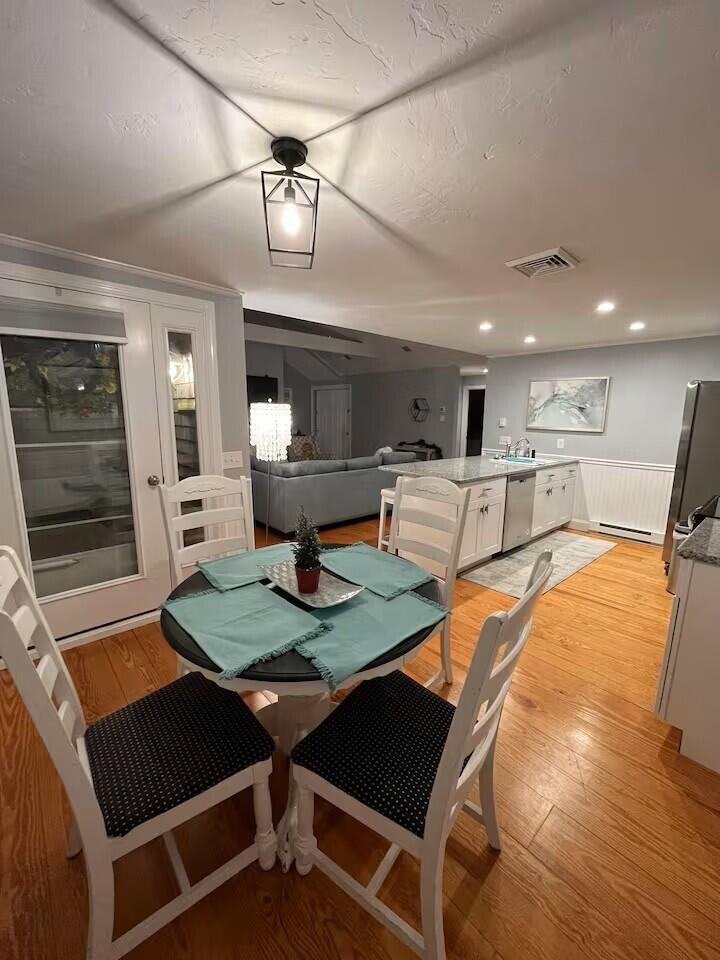 212 Orleans Road Chatham MA 02650