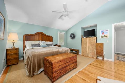 1 Sandview Terrace Mashpee MA 02649