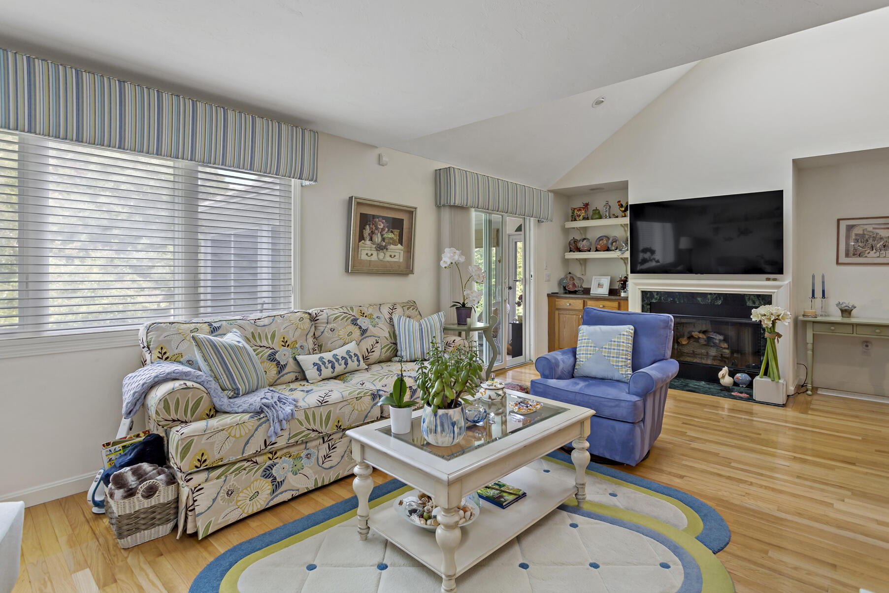 8 Chippers Lane Mashpee MA 02649