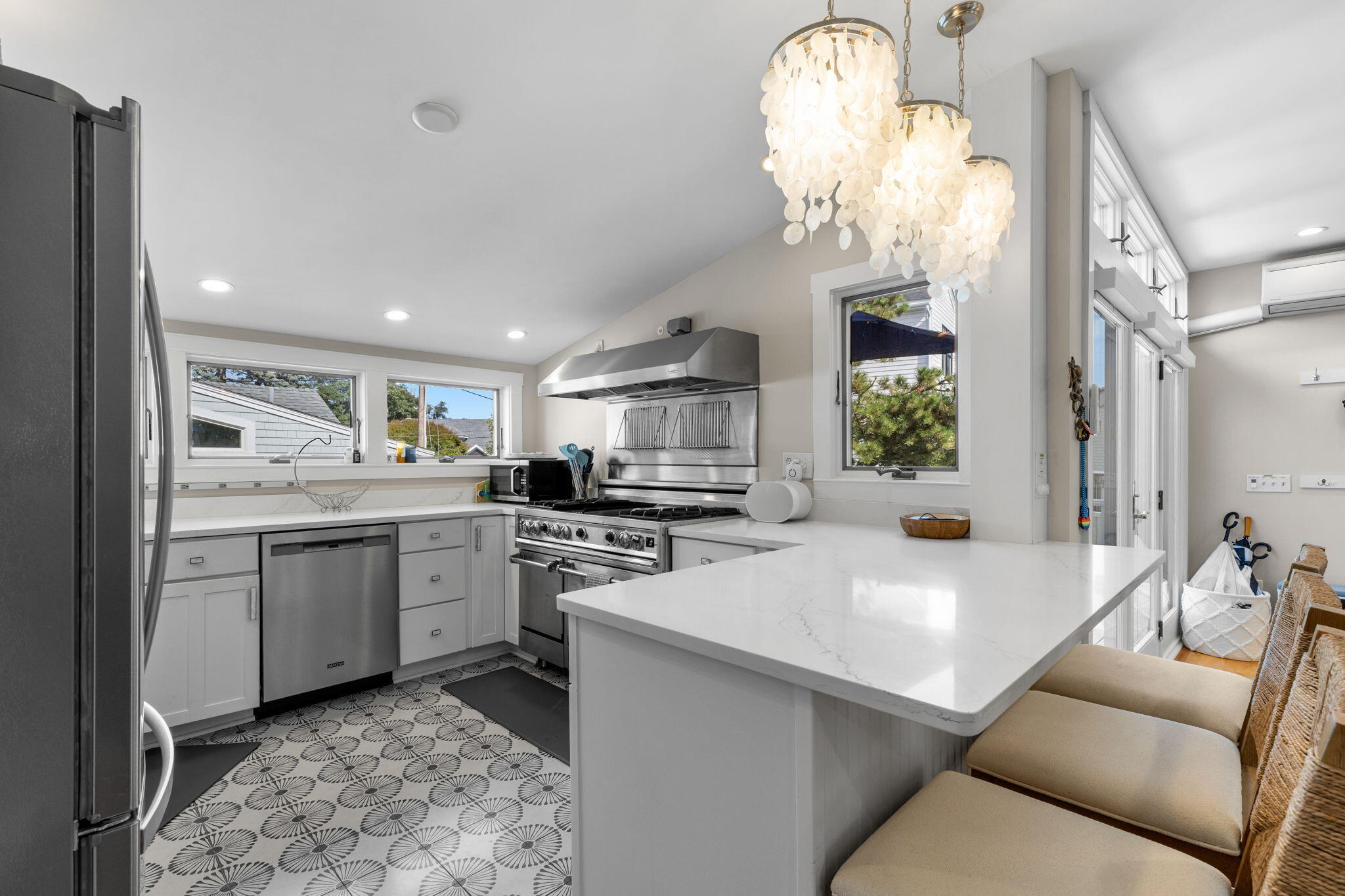10 Snows Lane Provincetown MA 02657