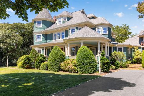 528 Main Street Harwich Port MA 02646