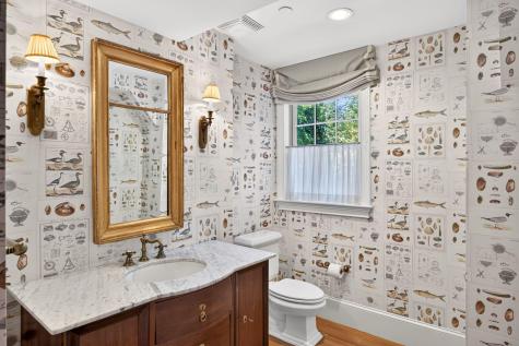 528 Main Street Harwich Port MA 02646