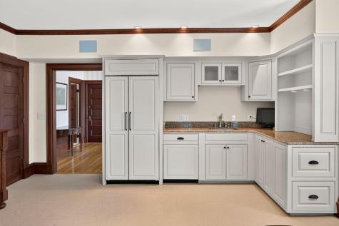 528 Main Street Harwich Port MA 02646