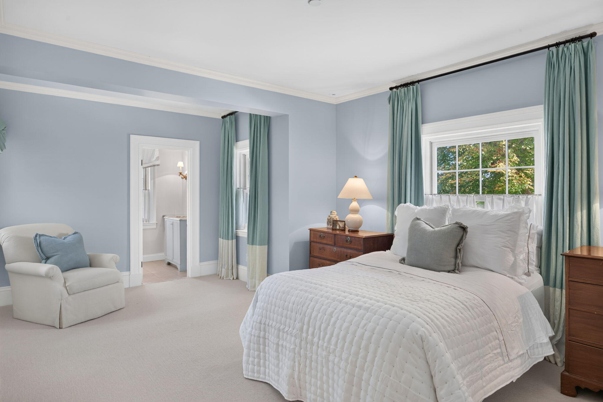 528 Main Street Harwich Port MA 02646