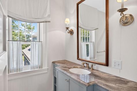 528 Main Street Harwich Port MA 02646