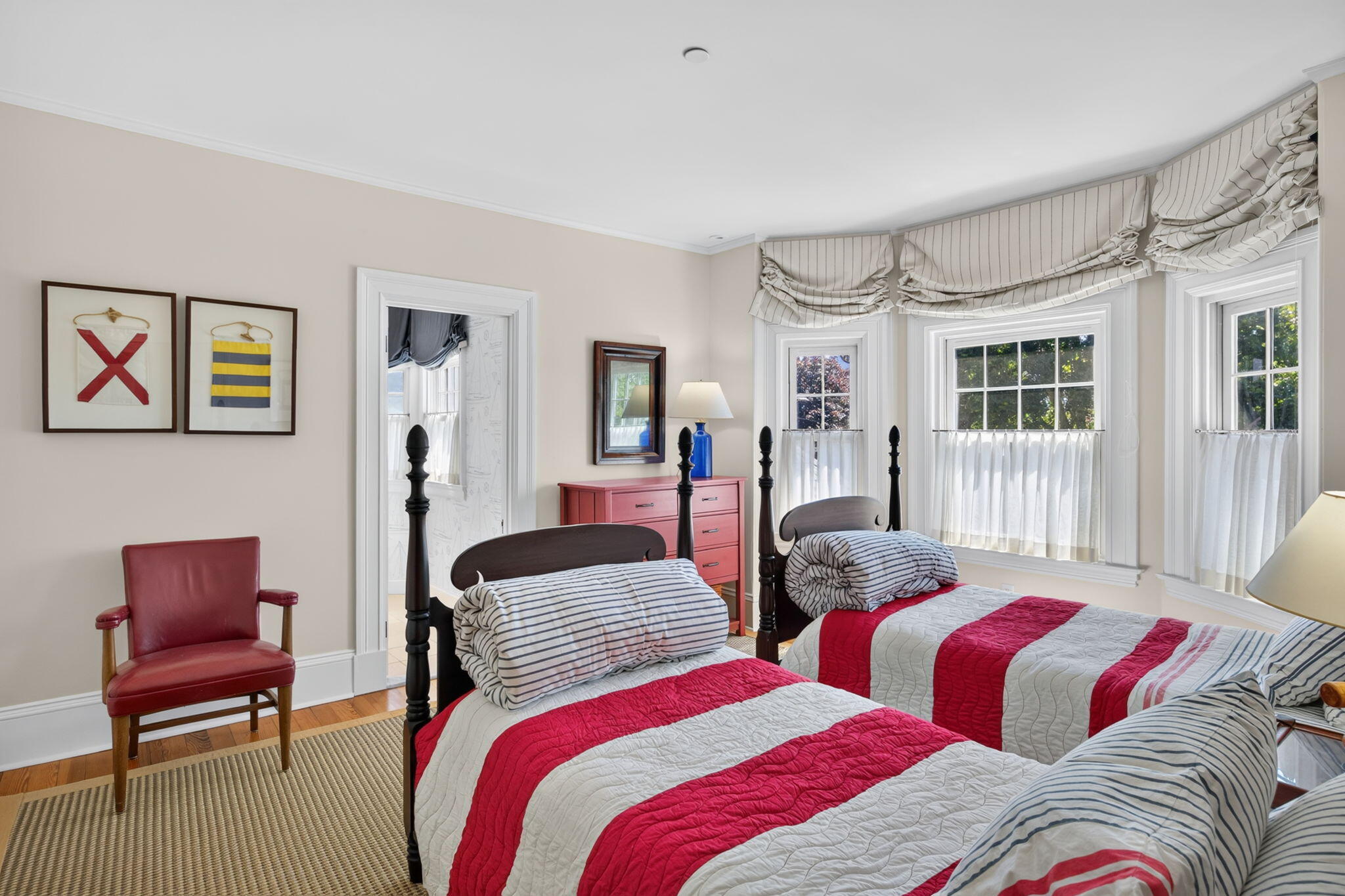 528 Main Street Harwich Port MA 02646