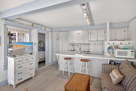 73 Main Street Chatham MA 02633