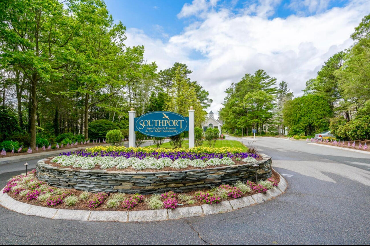 45 Grey Hawk Drive Mashpee MA 02649