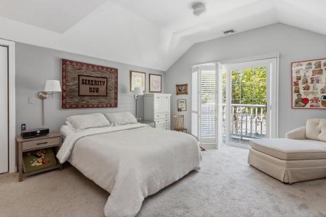174 Queen Street Falmouth MA 02540
