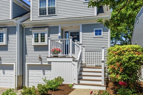 174 Queen Street Falmouth MA 02540
