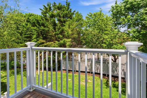 174 Queen Street Falmouth MA 02540