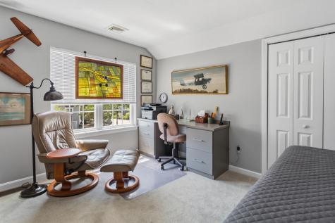 174 Queen Street Falmouth MA 02540