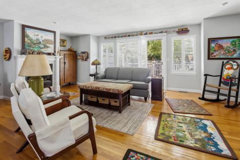 174 Queen Street Falmouth MA 02540
