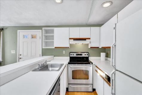 35 Ashumet Road Mashpee MA 02649