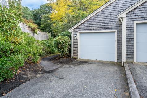 16 Boxwood Circle Yarmouth Port MA 02675