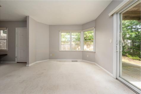 16 Boxwood Circle Yarmouth Port MA 02675