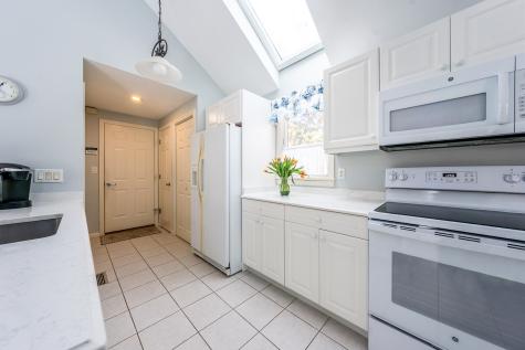 29 Pine Grove Village Yarmouth MA 02675