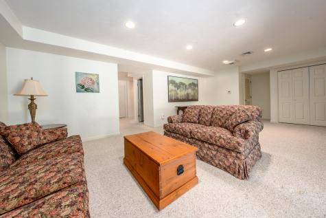 29 Pine Grove Village Yarmouth MA 02675