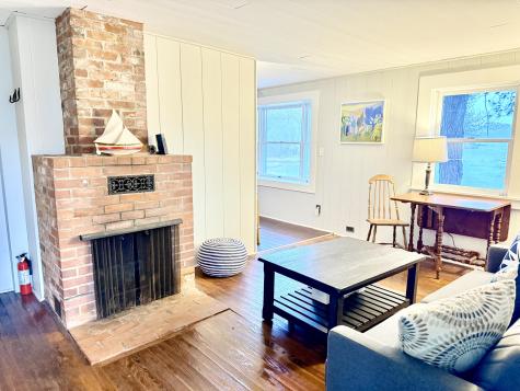 43 Pond Street Dennis MA 02670