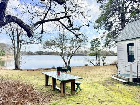 43 Pond Street Dennis MA 02670