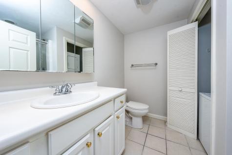 13 Pga Lane Mashpee MA 02649