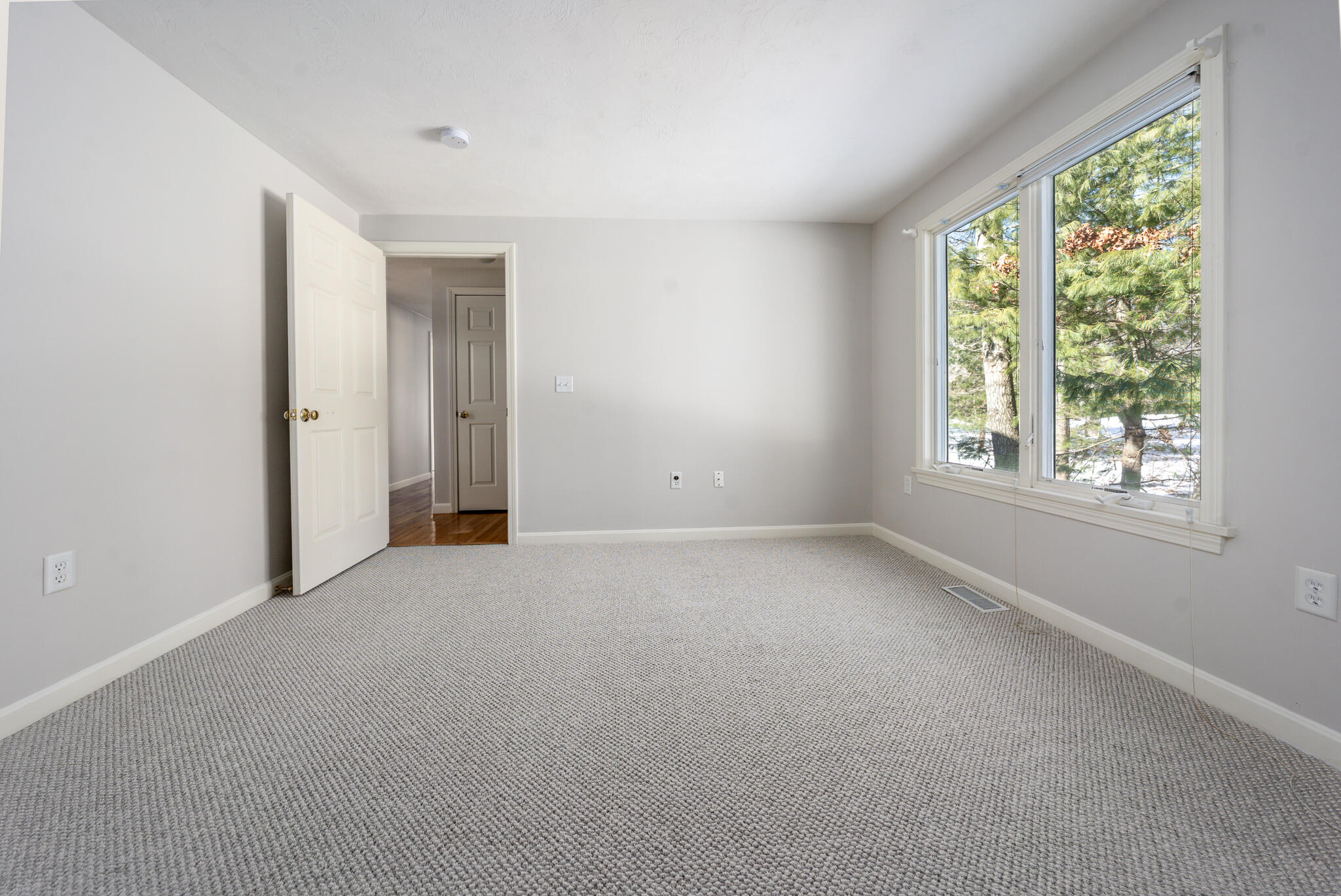 13 Pga Lane Mashpee MA 02649