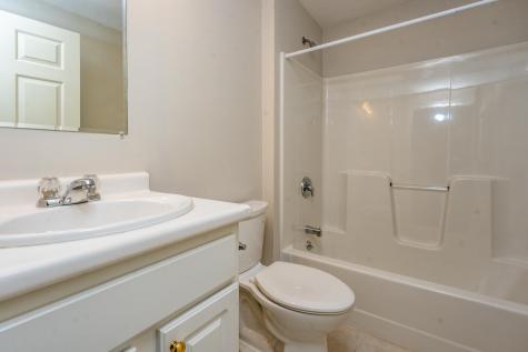 13 Pga Lane Mashpee MA 02649