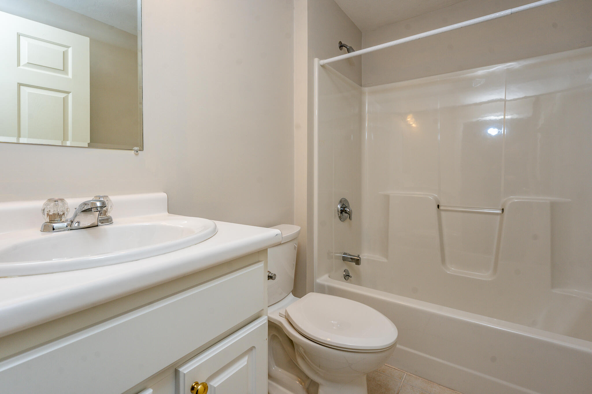 13 Pga Lane Mashpee MA 02649