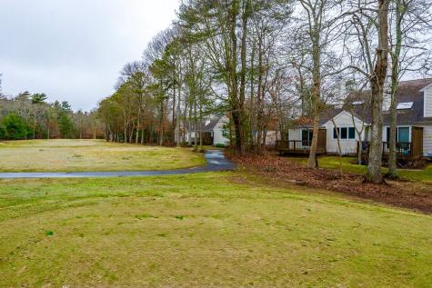 13 Pga Lane Mashpee MA 02649