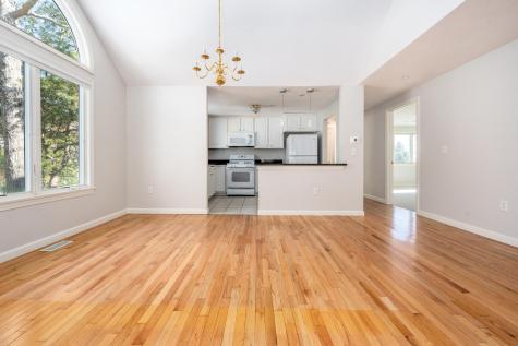 13 Pga Lane Mashpee MA 02649
