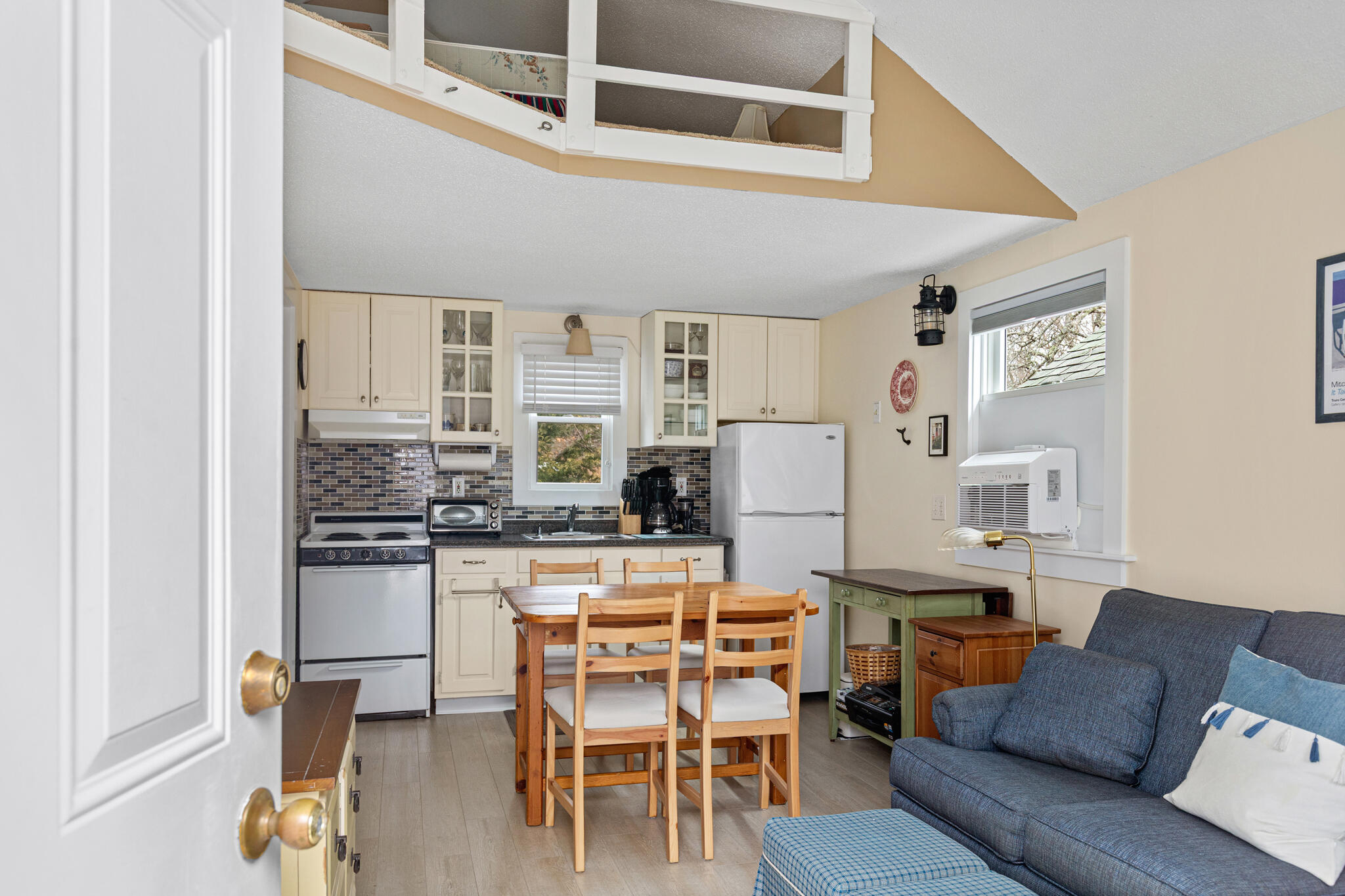 17 Shore Road Truro MA 02666