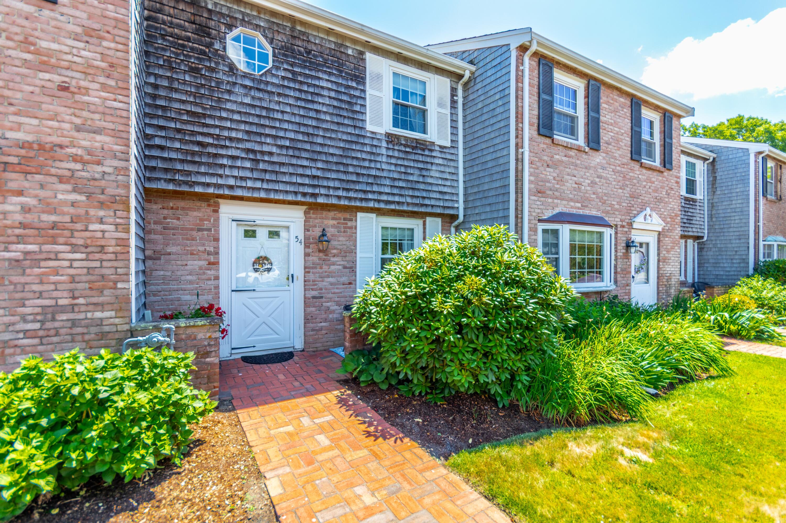 54 Captain Cook Lane Barnstable MA 02632