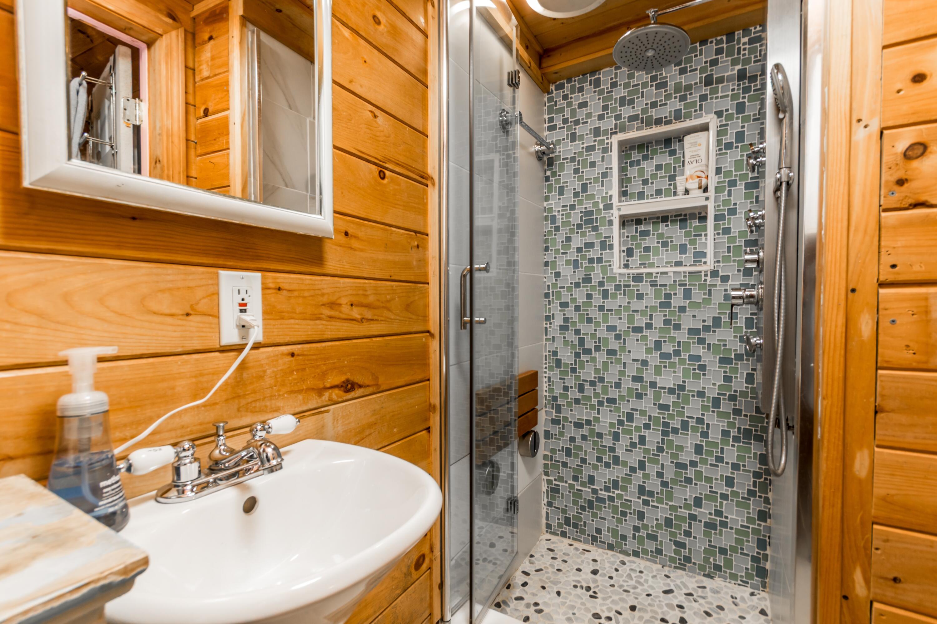 9 Bells Neck Road Harwich MA 02671