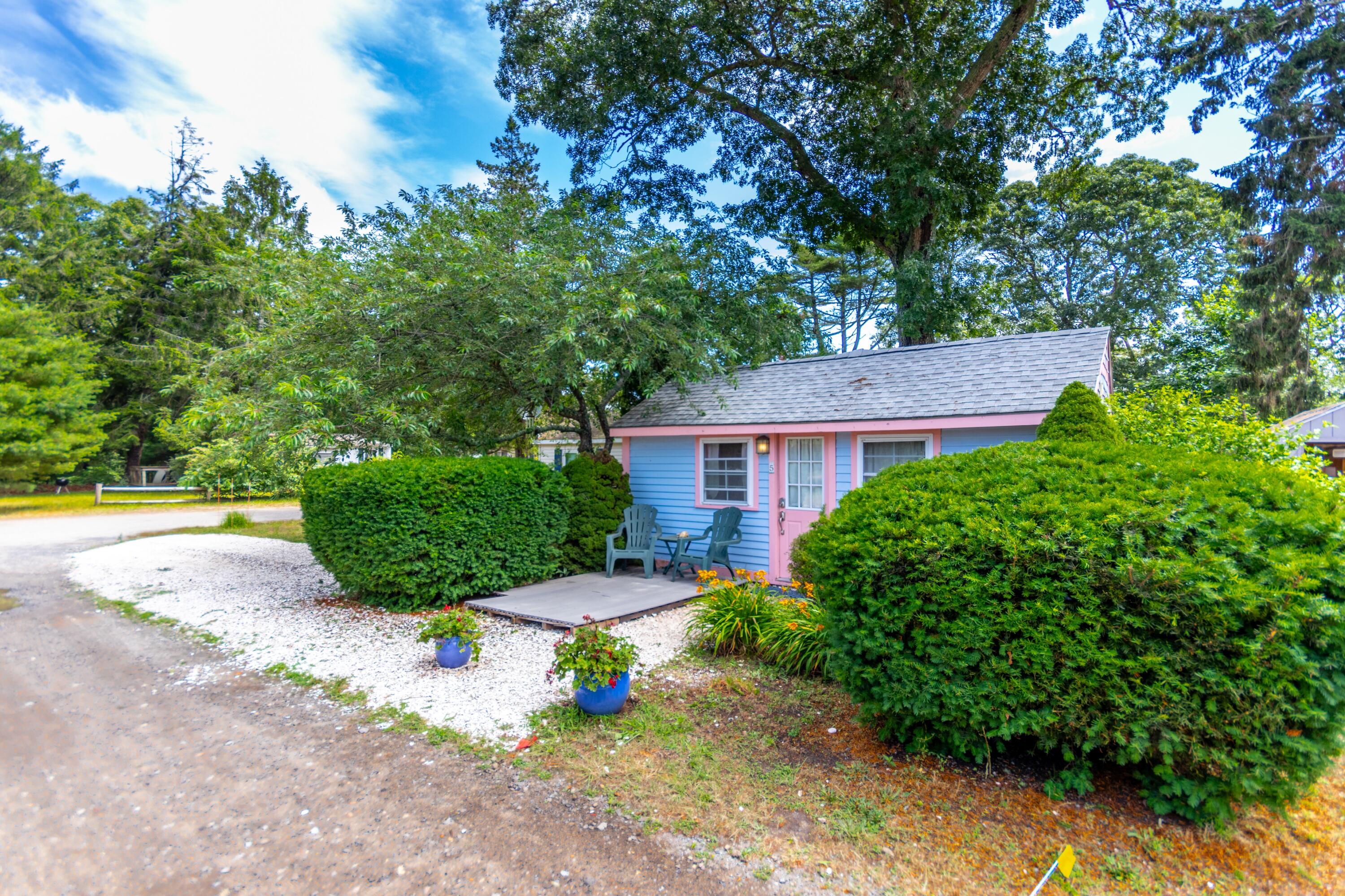 9 Bells Neck Road Harwich MA 02671