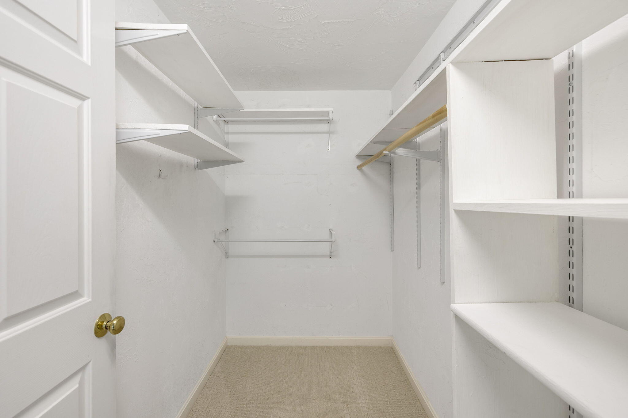 15 Pebble Beach Avenue Mashpee MA 02649