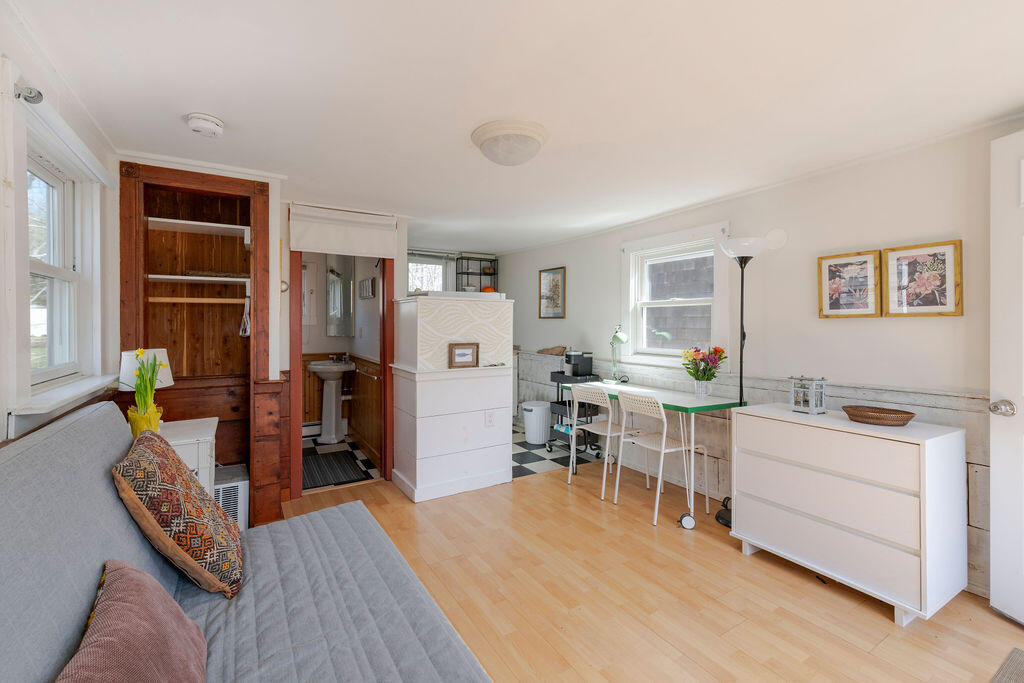 17 Shore Road Truro MA 02666